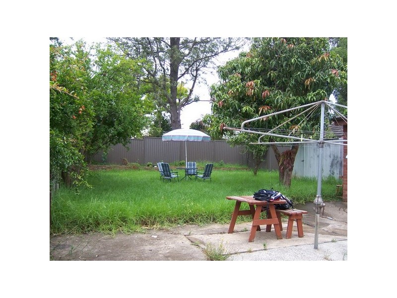 17 Chestnut Road, Auburn NSW 2144