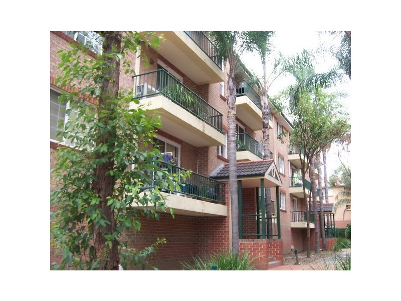 34/18  Clarence St, Lidcombe NSW 2141
