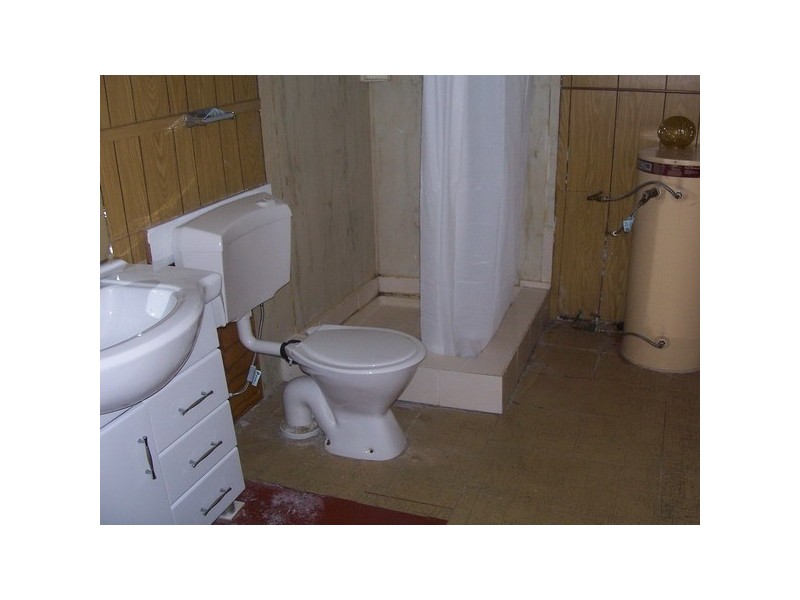 40B  Lascelles Avenue, Greenacre NSW 2190