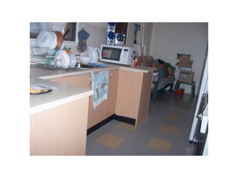 2  Nadia pl, Guildford NSW 2161