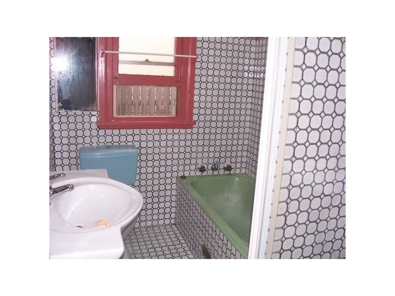 63  Hampstead Road, Auburn NSW 2144