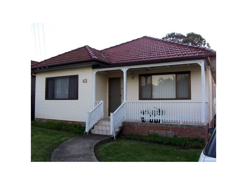 42 Strickland Road, Guildford NSW 2161