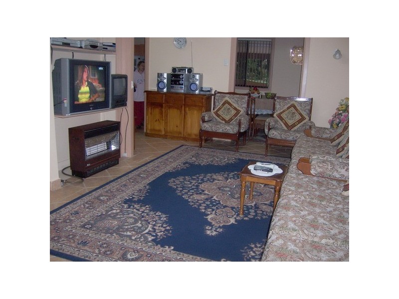 9  Bradman St, Merrylands NSW 2160