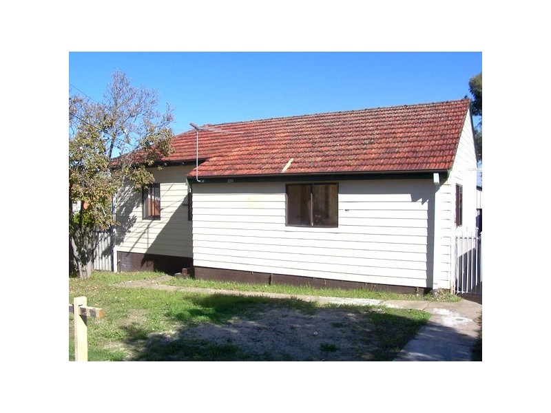 251 Cumberland Road, Auburn NSW 2144