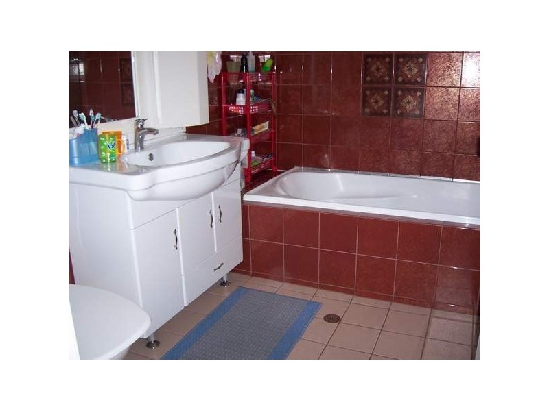 28  Thomas St, Granville NSW 2142