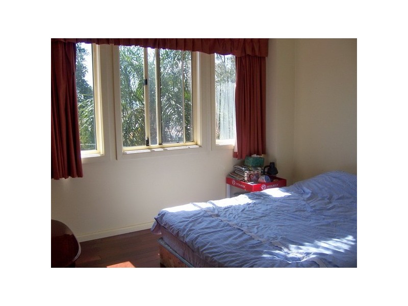 19  Kibo Road, Regents Park NSW 2143