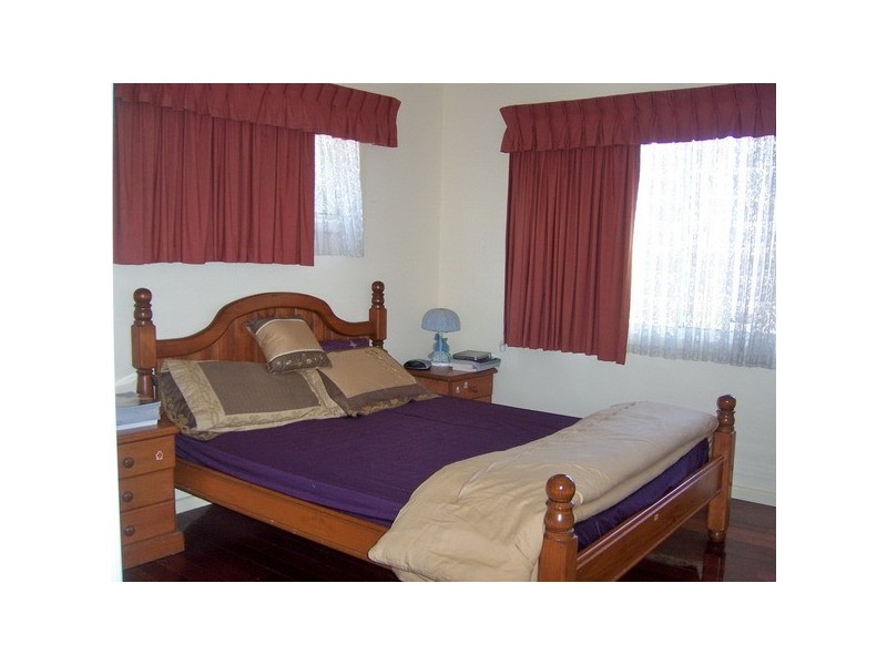 19  Kibo Road, Regents Park NSW 2143