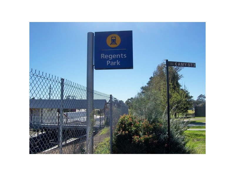 Level 1 20/2   Amy Street, Regents Park NSW 2143