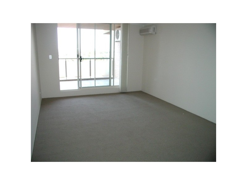 2  Macquarie Rd, Auburn NSW 2144