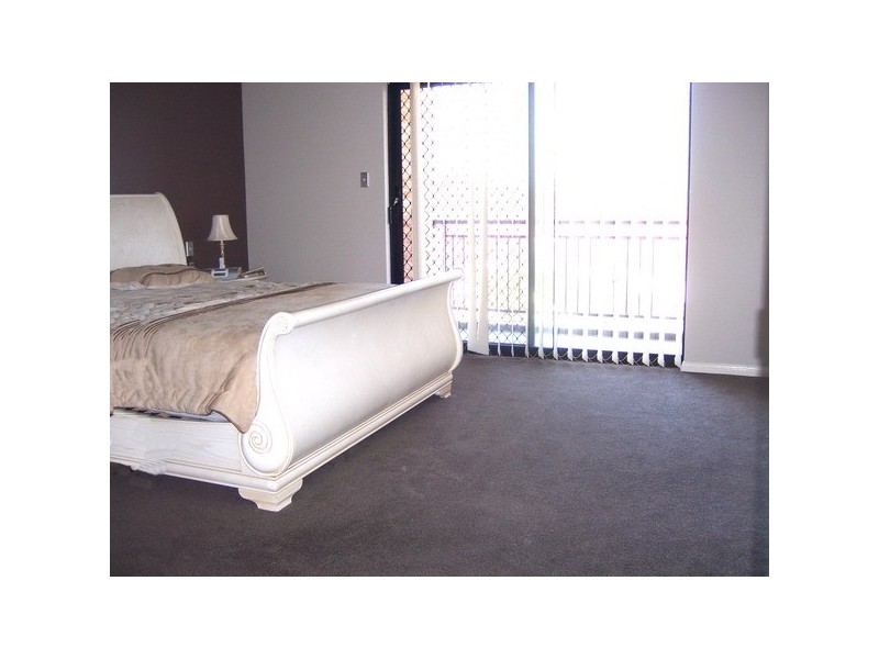 15 Oakleigh Ave, Granville NSW 2142