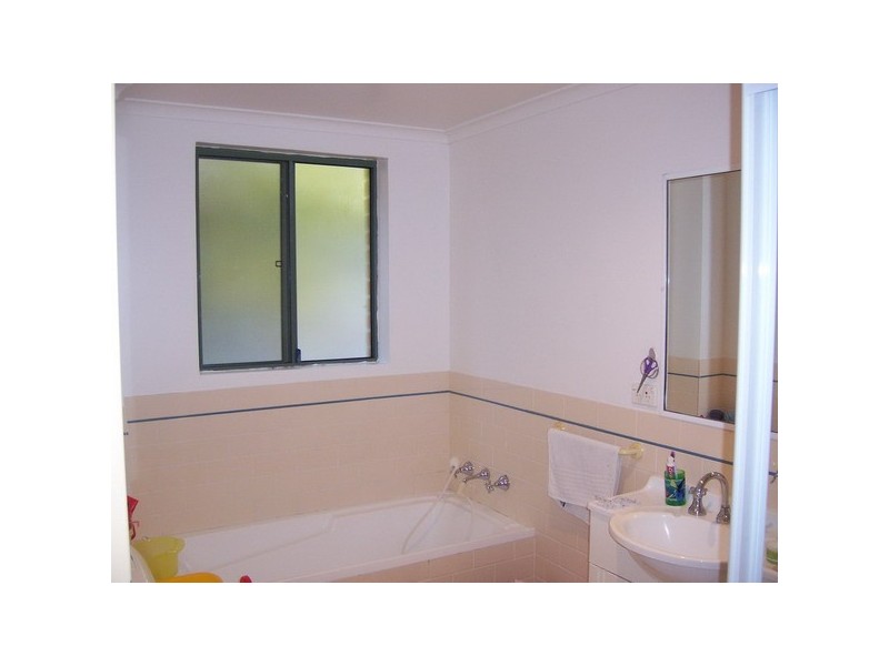 Level 1 39/Level 1 39/54  Amy Street, Regents Park NSW 2143