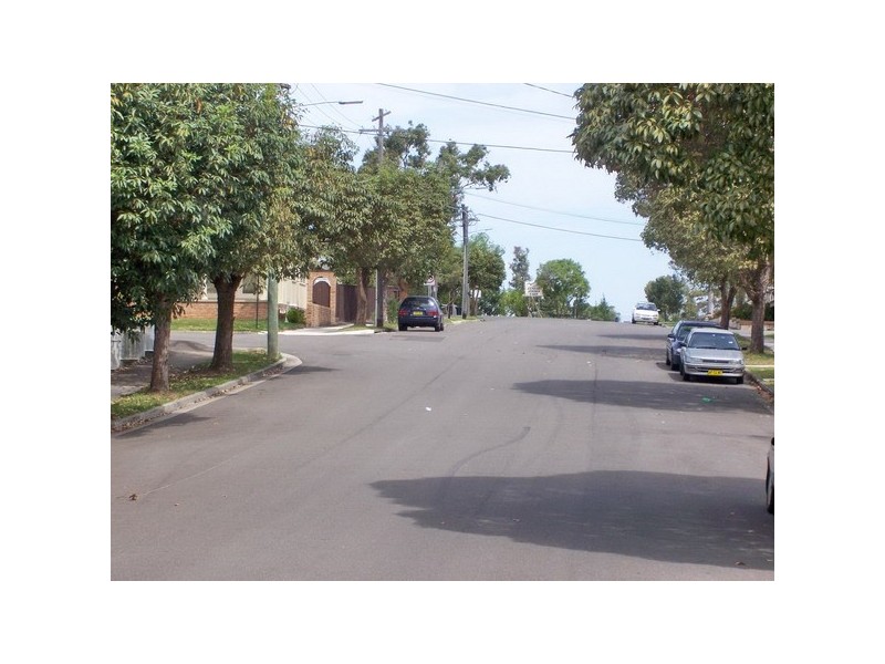 Level 1 39/Level 1 39/54  Amy Street, Regents Park NSW 2143