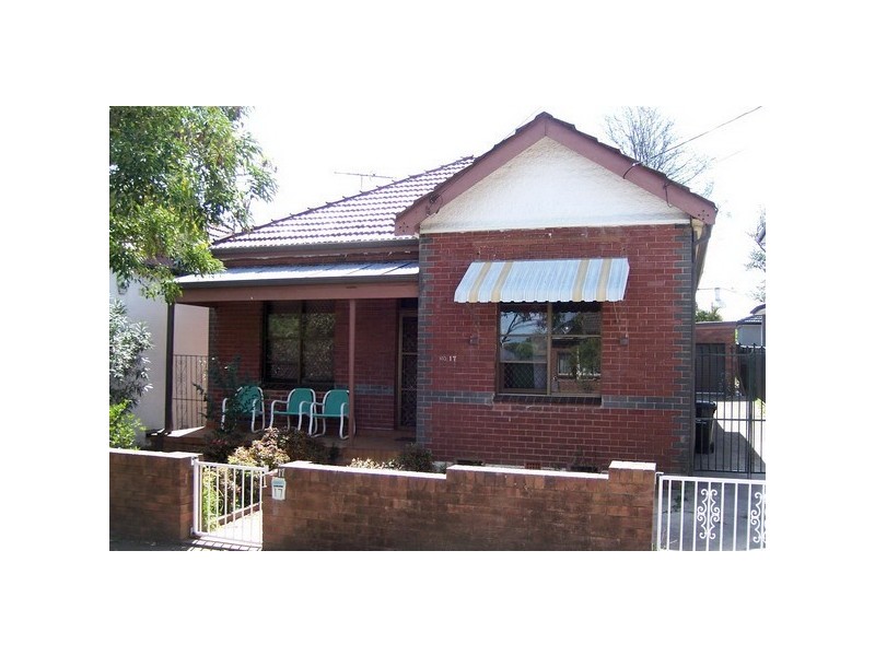 17 Chestnut Road, Auburn NSW 2144
