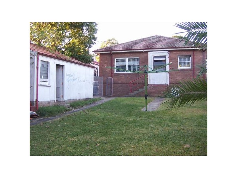 68  Amy Street, Regents Park NSW 2143