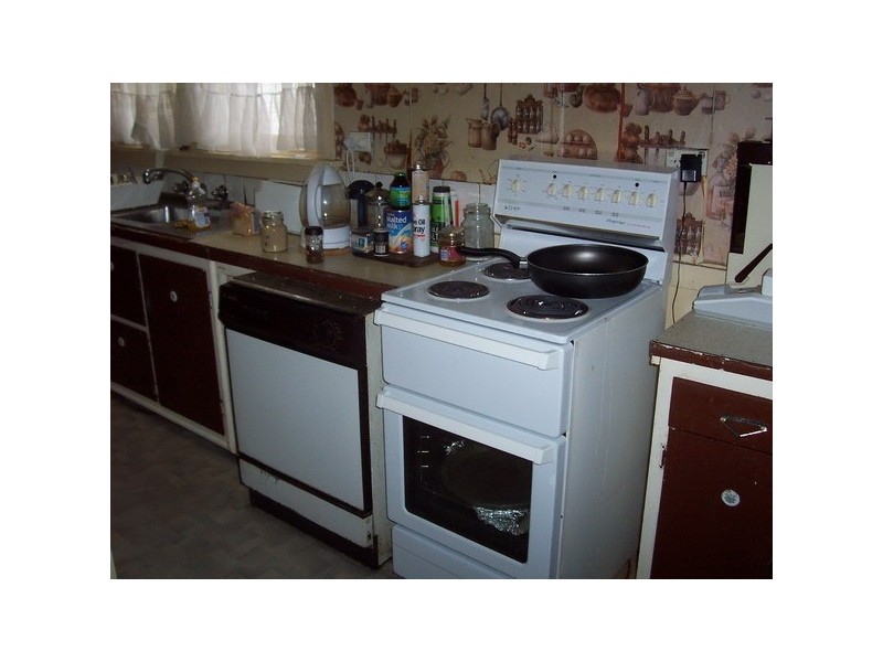 8  St Johns Rd, Auburn NSW 2144