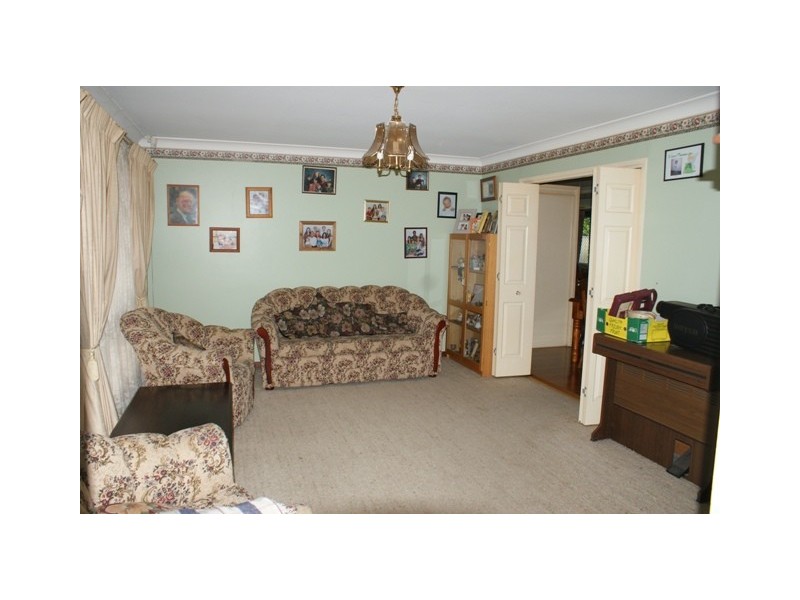 12  Davidson Close, St Clair NSW 2759