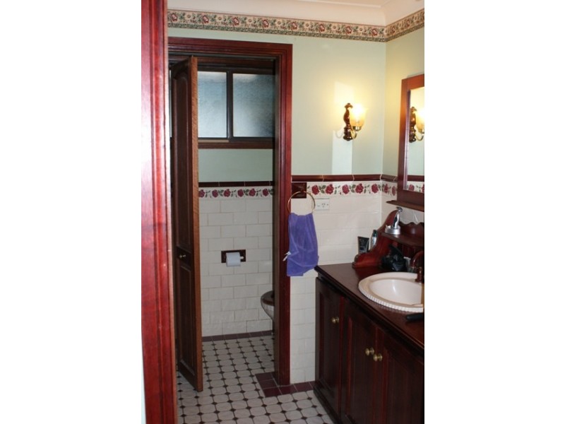 12  Davidson Close, St Clair NSW 2759