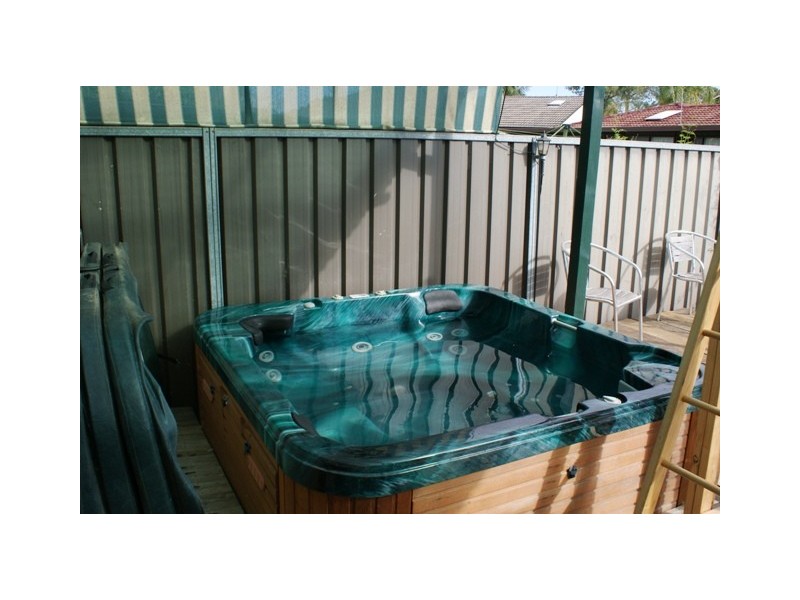 12  Davidson Close, St Clair NSW 2759