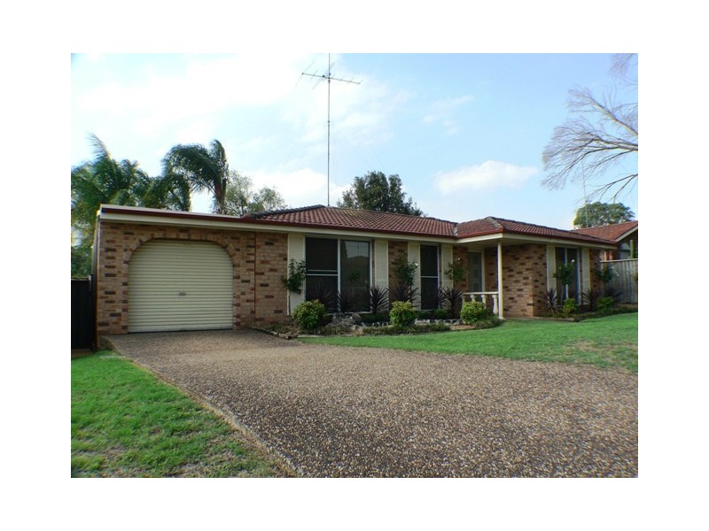 32  Jeffrey Avenue, St Clair NSW 2759