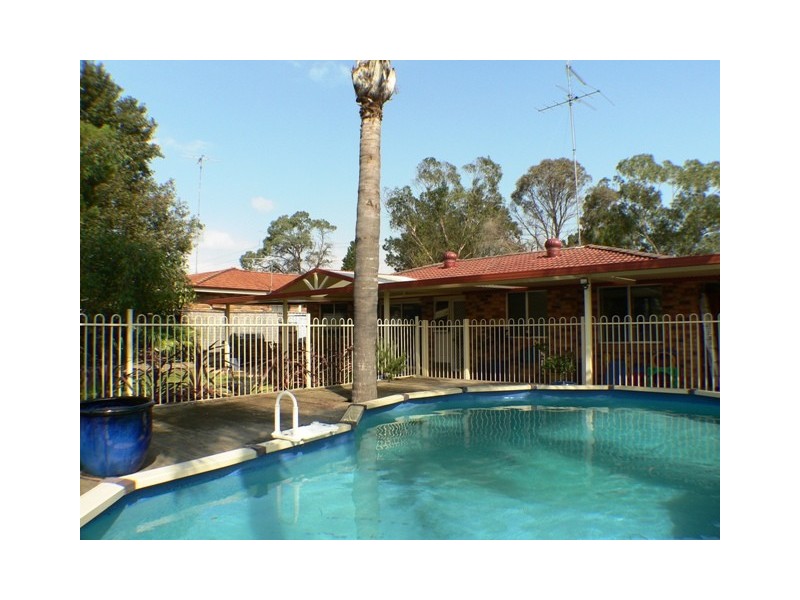 32  Jeffrey Avenue, St Clair NSW 2759