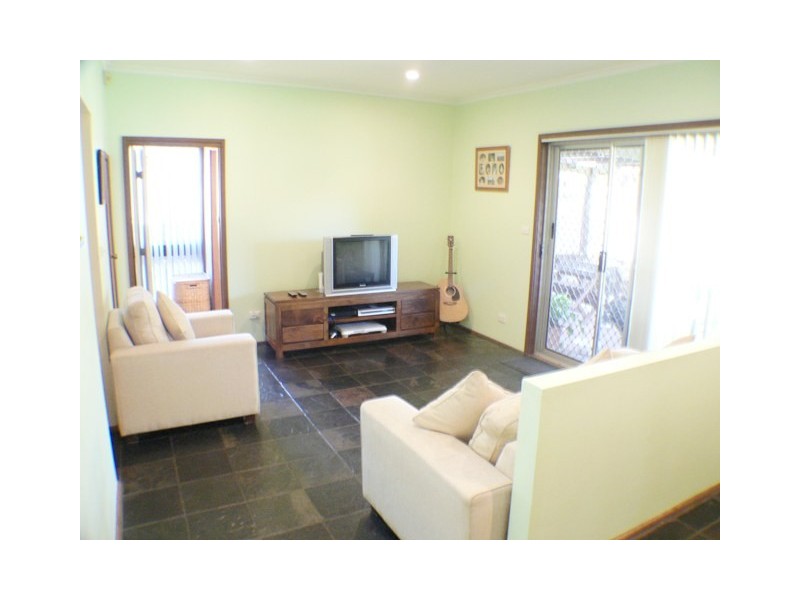 3  Napunyah Way, St Clair NSW 2759