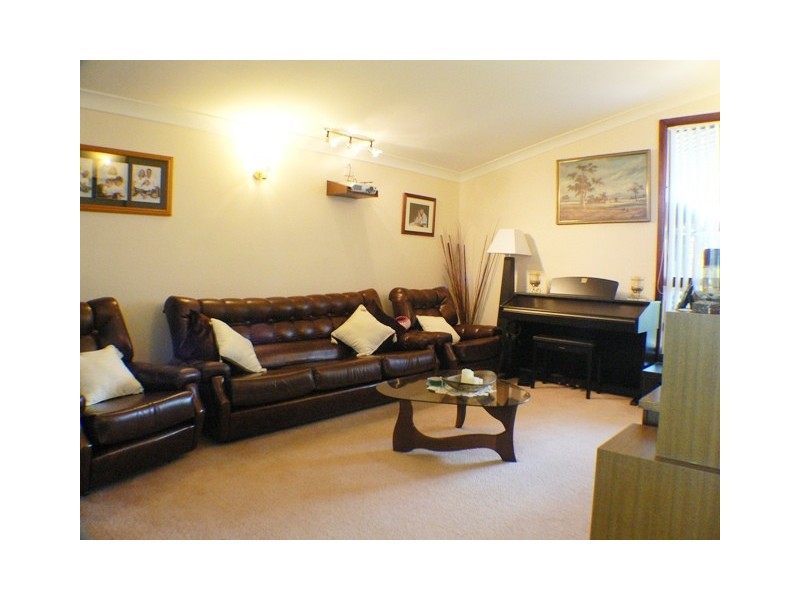 35  Arundel Park Drive, St Clair NSW 2759