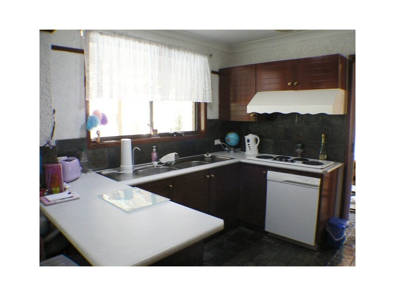 1  Oldfield Court, St Clair NSW 2759