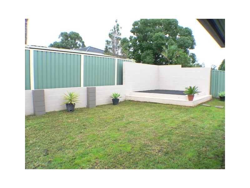 9  Newark Place, St Clair NSW 2759