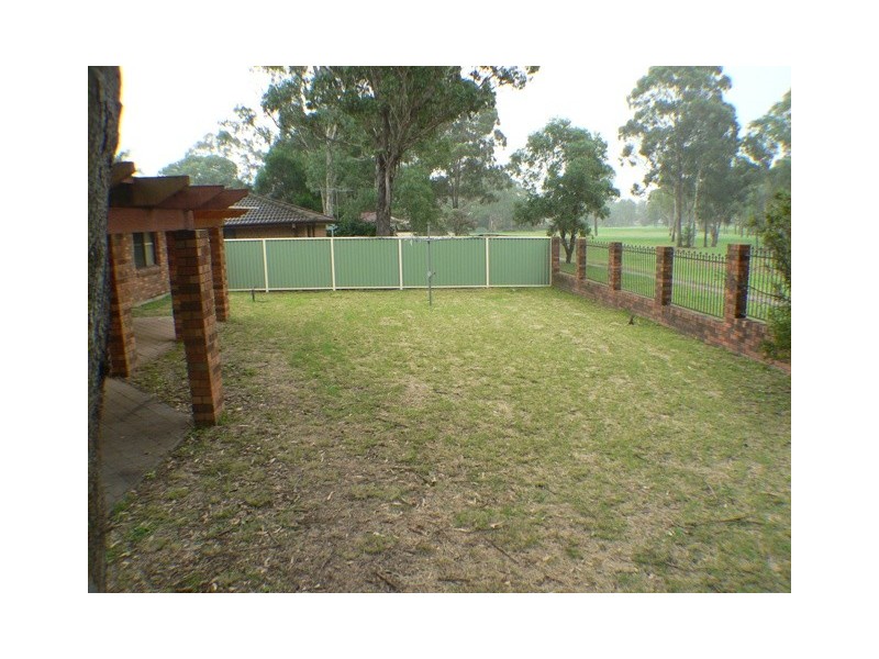 3 Woronora Place, St Clair NSW 2759