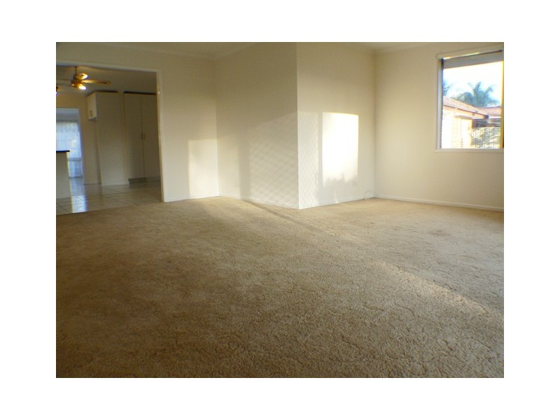 50 Alpine Circuit, St Clair NSW 2759