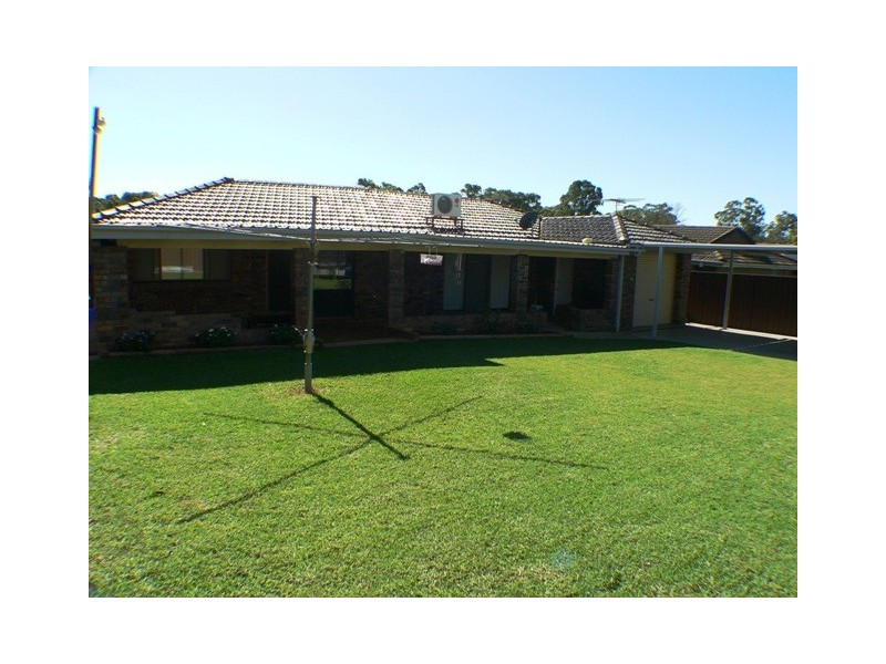 5  Illawarra Drive, St Clair NSW 2759
