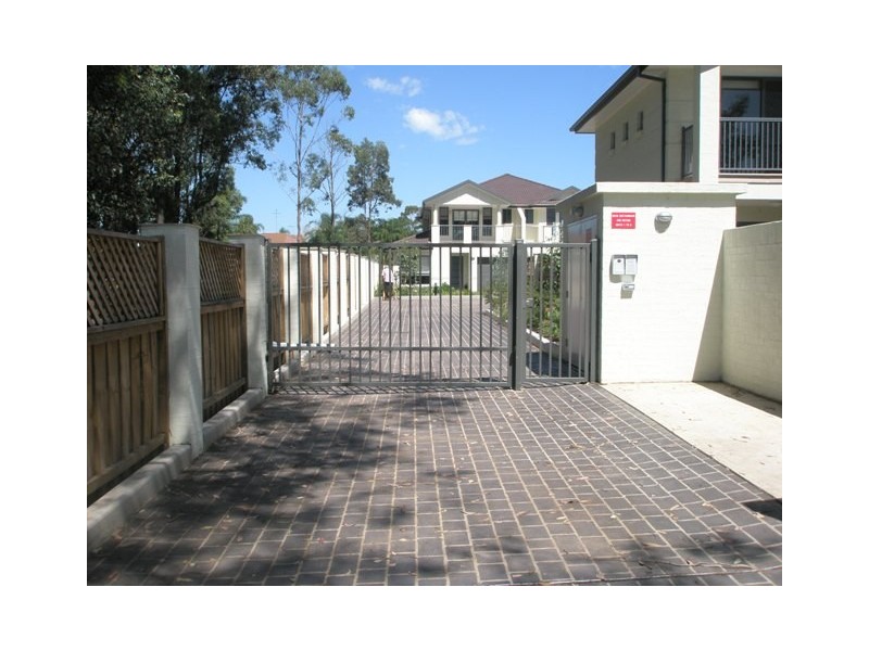 8/10 Barrett Place, Cranebrook NSW 2749