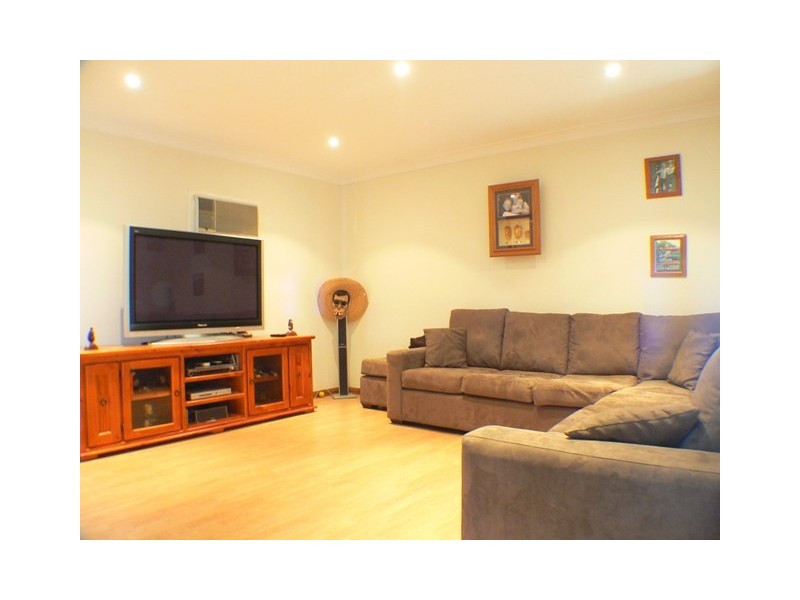 14  Marne Place, St Clair NSW 2759