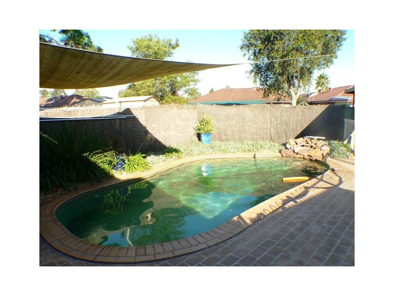 14  Marne Place, St Clair NSW 2759