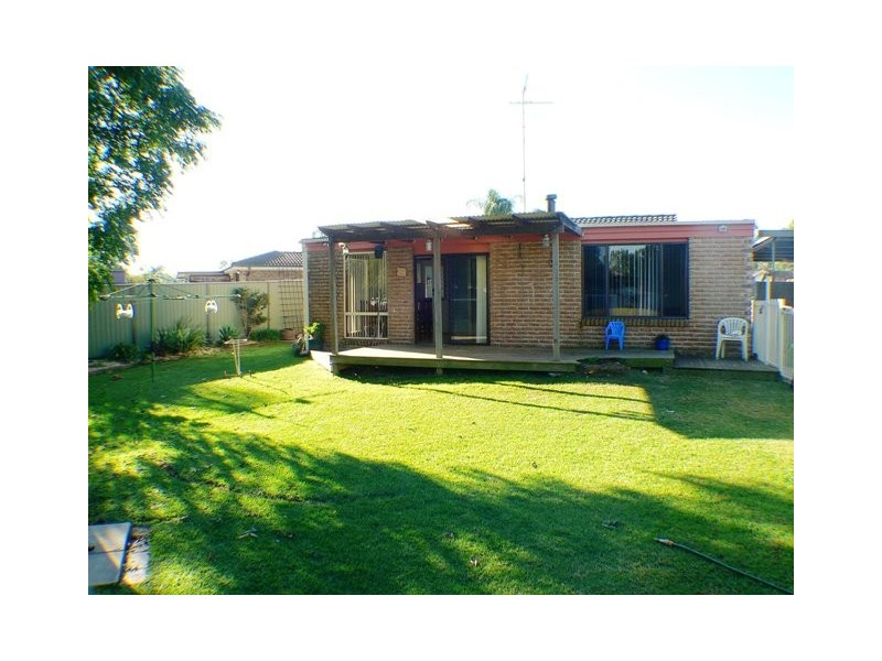 14  Marne Place, St Clair NSW 2759