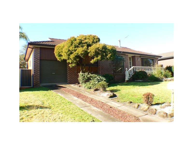 43  Shadlow Crescent, St Clair NSW 2759