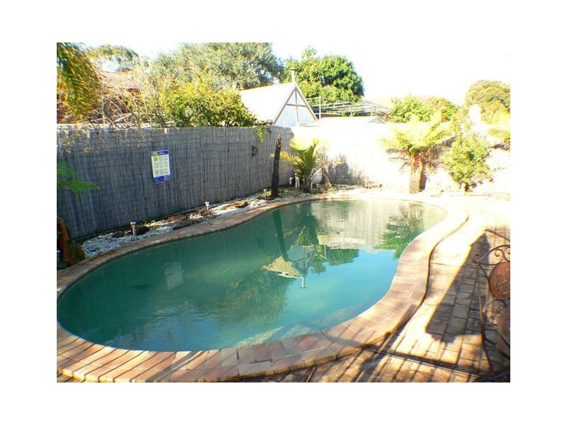 43  Shadlow Crescent, St Clair NSW 2759