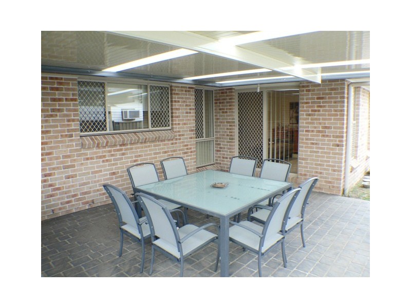 13  Dan Crescent, Colyton NSW 2760