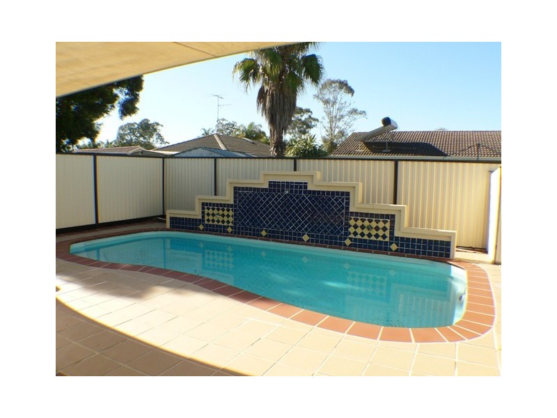 46  Endeavour Avenue, St Clair NSW 2759