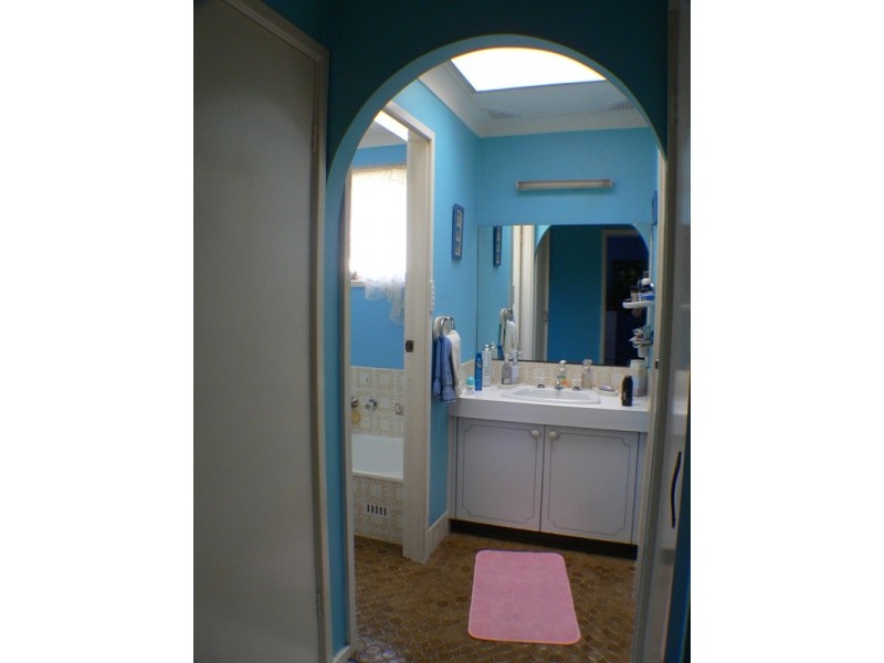 9  Francis Greenway Avenue, St Clair NSW 2759