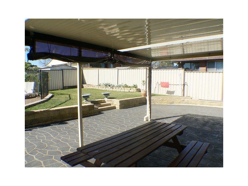 65  Banks Drive, St Clair NSW 2759