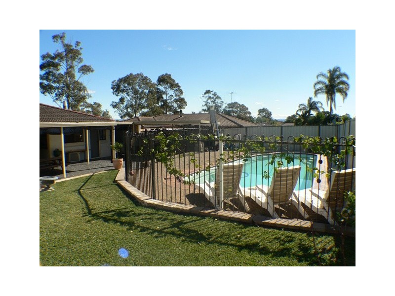 65  Banks Drive, St Clair NSW 2759