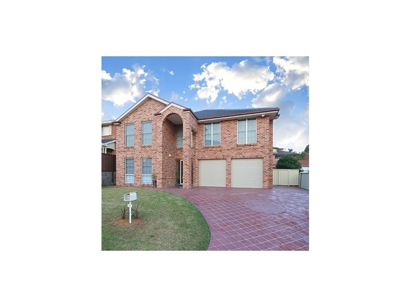 12  Leicester Way, St Clair NSW 2759