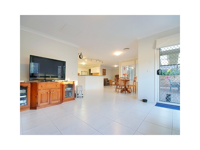 12  Leicester Way, St Clair NSW 2759