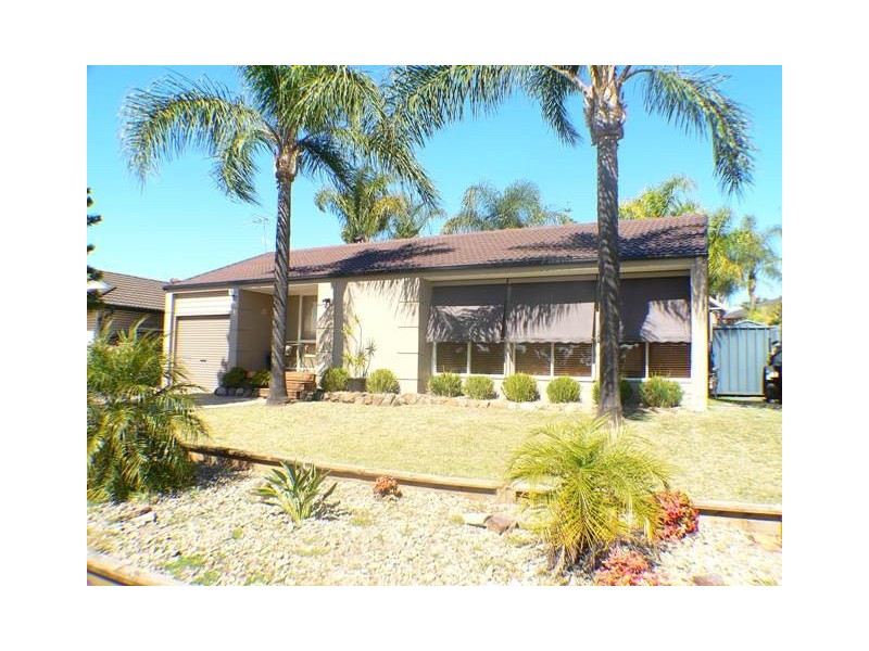 94  St Clair Avenue, St Clair NSW 2759