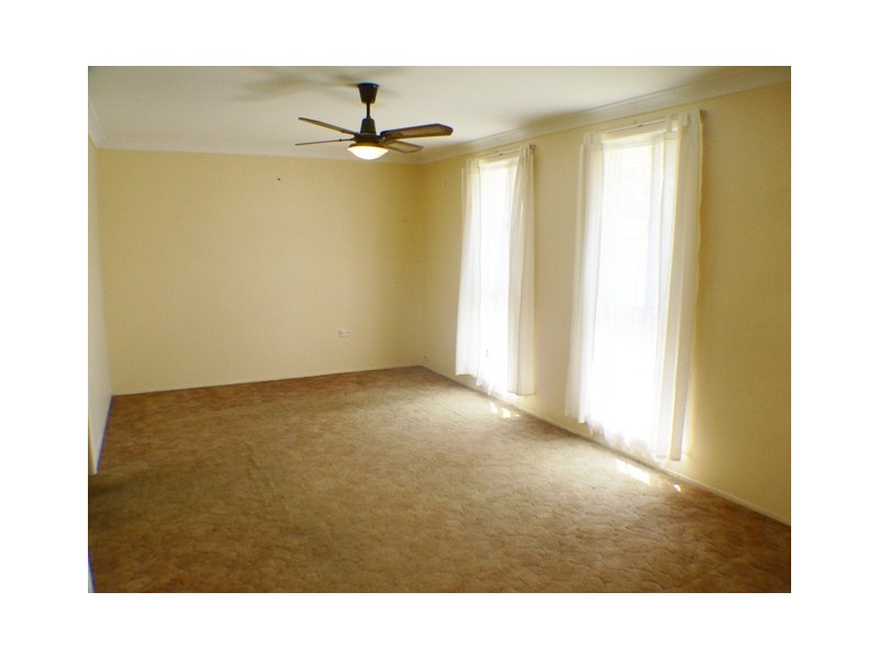 4 Architects Place, St Clair NSW 2759