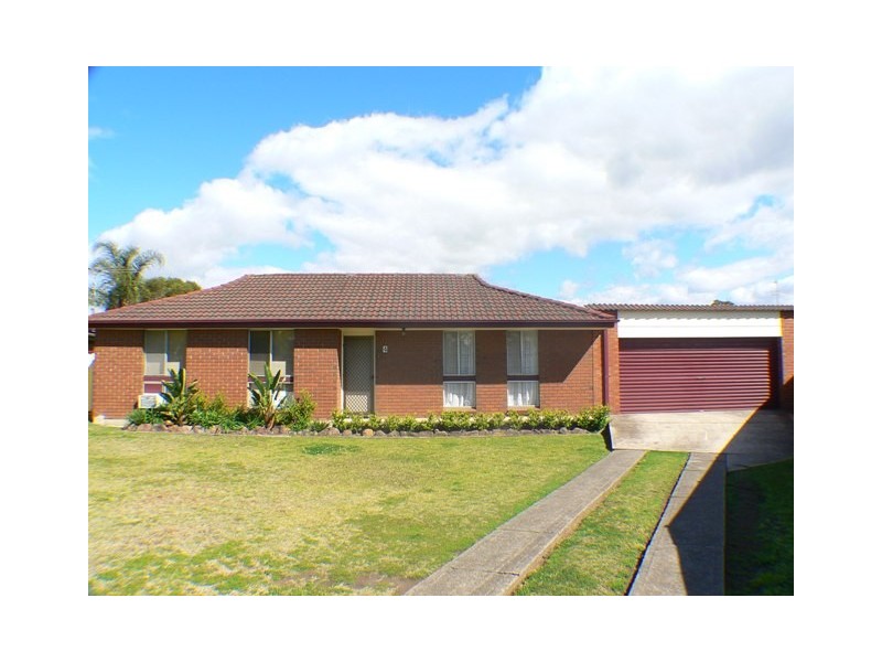 4 Architects Place, St Clair NSW 2759