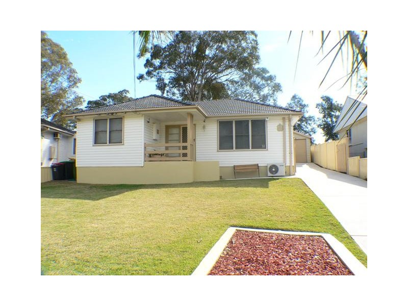 11  Blamey Road, Colyton NSW 2760