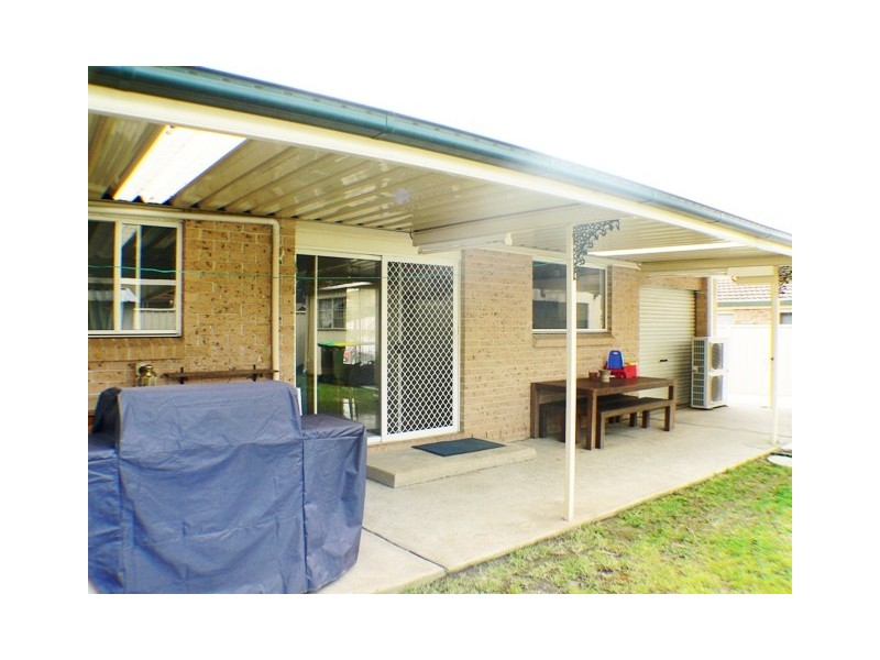 3  Kalambo Place, St Clair NSW 2759
