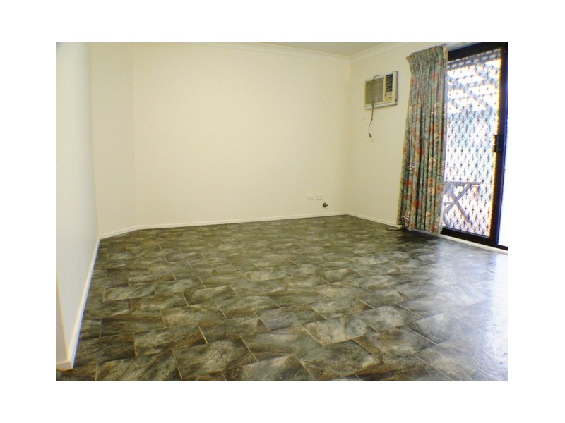 11 Ireland Street, St Clair NSW 2759